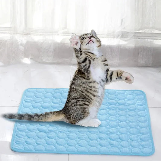 Tapete de enfriamiento para dormir para mascotas